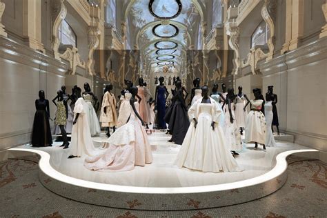 dior scenographe|La scénographie .